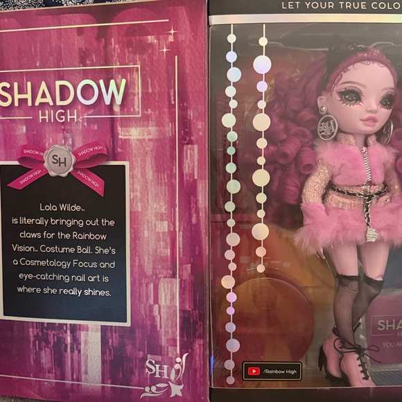 NIB Rainbow Vision WERE-CAT Doll COSTUME BALL SPECIAL COLLECTORS EDITION.2022 - Picture 2 of 4